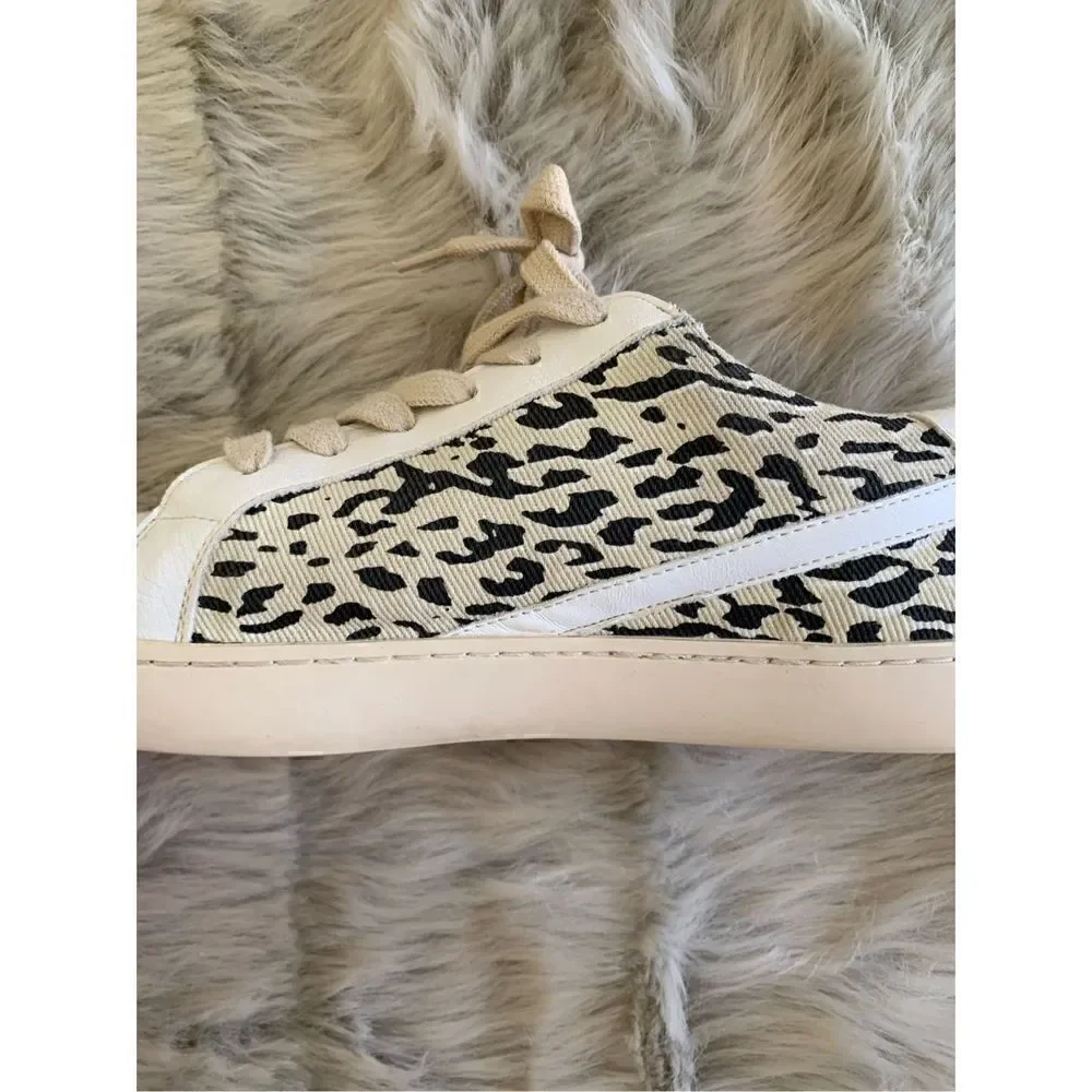 Oasis Society White and Tan/Leopard Sneakers Size 10